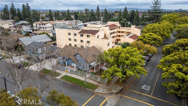 MLS #OC25218057 image #19