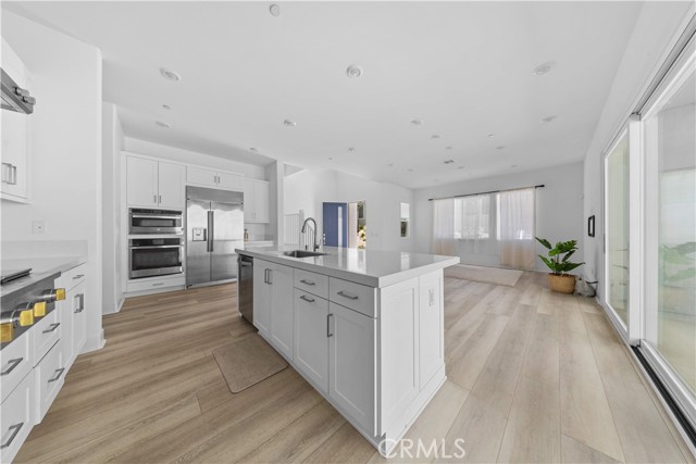 MLS #OC25218138 image #11