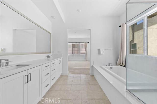 MLS #OC25218138 image #19