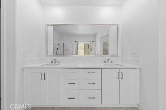 MLS #OC25218138 image #21