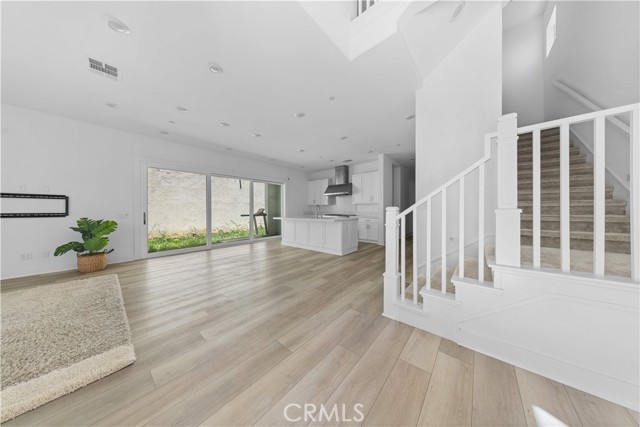 MLS #OC25218138 image #7