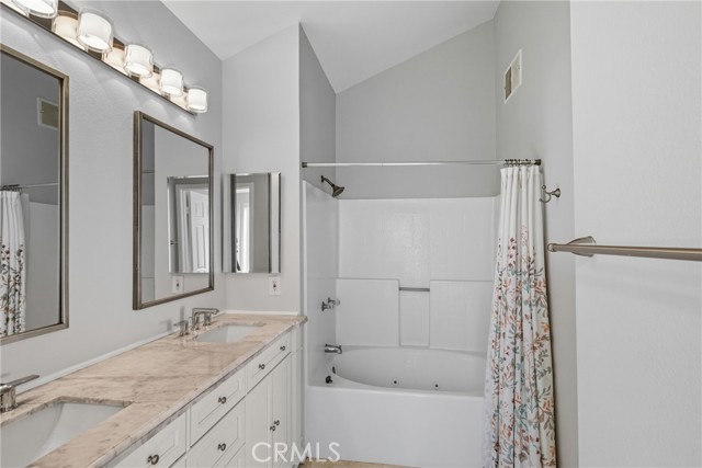 MLS #OC25218140 image #15