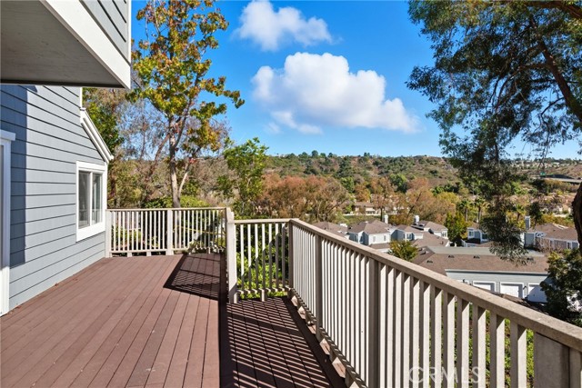 MLS #OC25218140 image #20