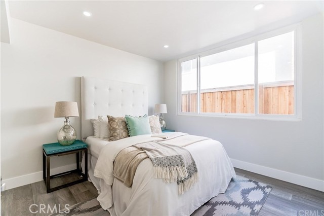 MLS #OC25218327 image #14