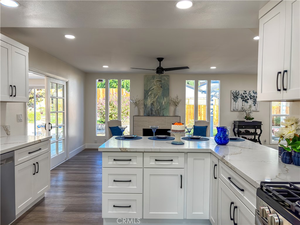 MLS #OC25218340 image #6