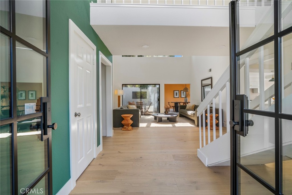 MLS #OC25218352 image #2