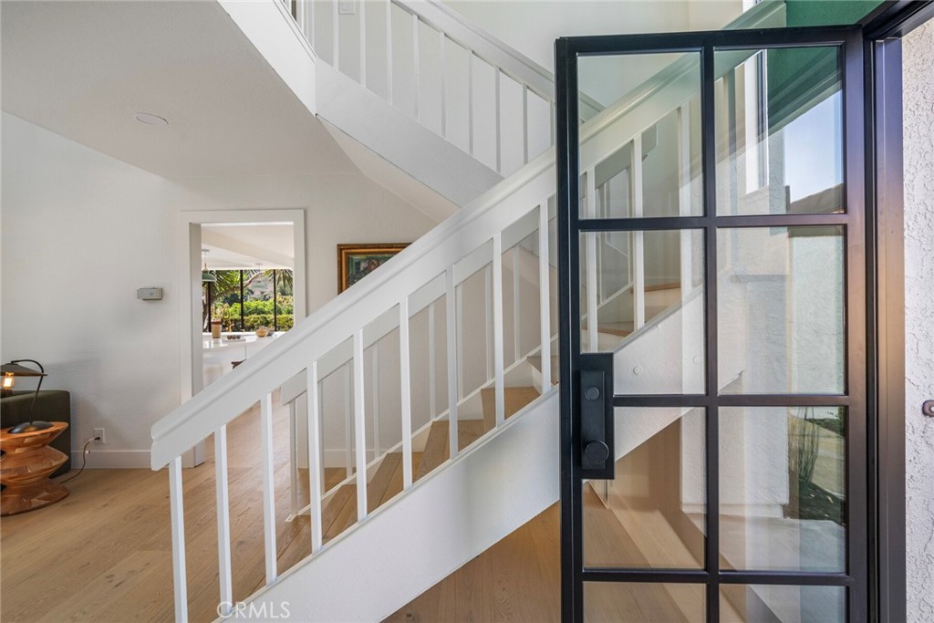 MLS #OC25218352 image #3