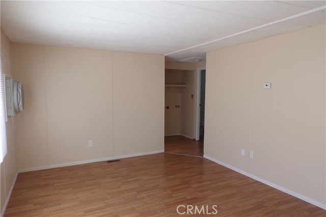 MLS #OC25218372 image #1