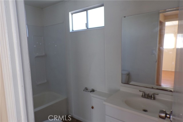 MLS #OC25218372 image #6