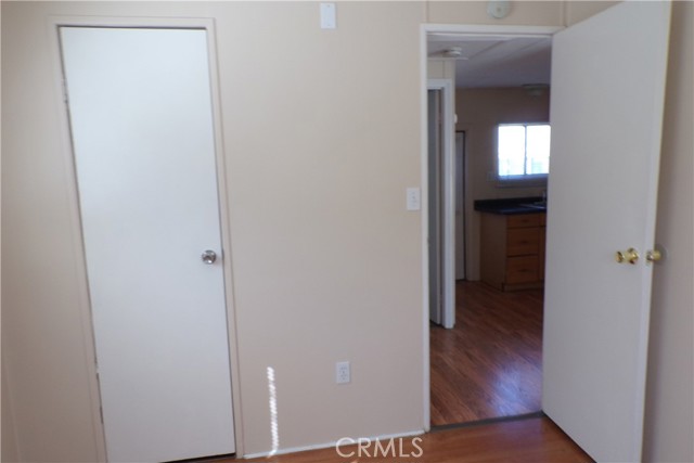 MLS #OC25218372 image #9