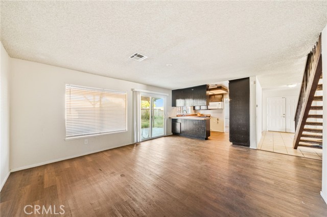 MLS #OC25218546 image #12