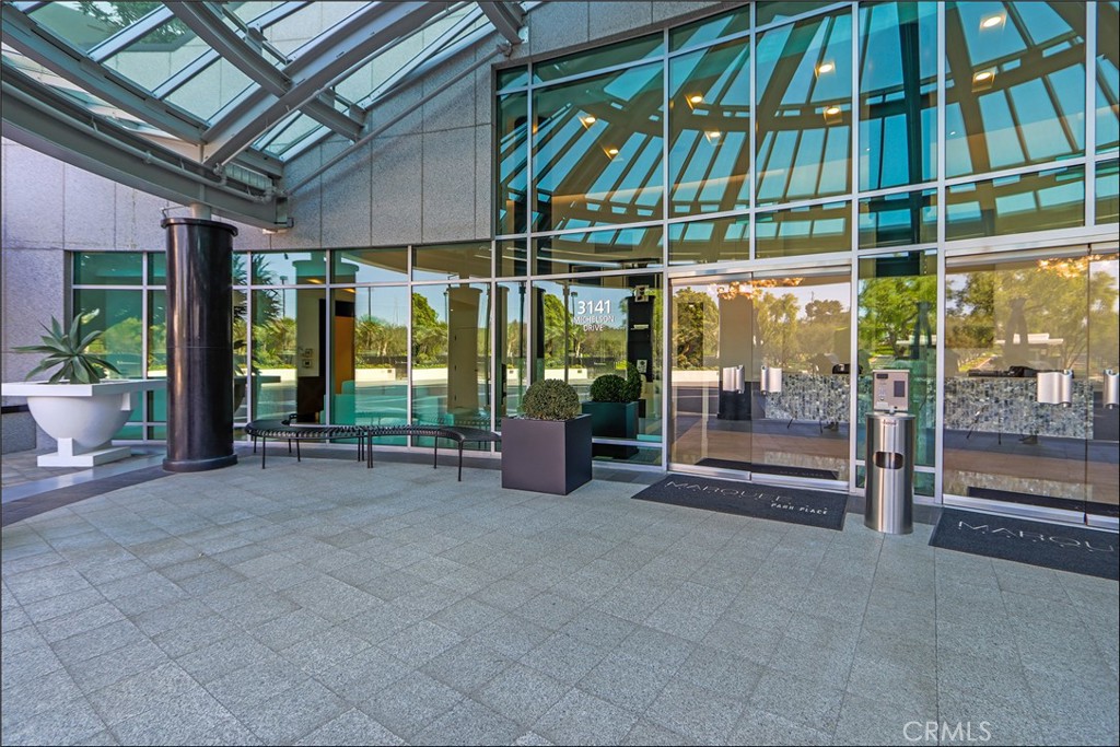 MLS #OC25218588 image #29