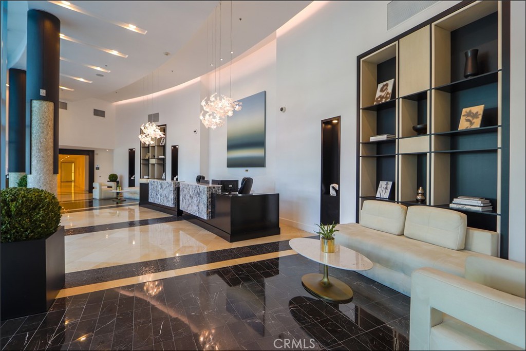 MLS #OC25218588 image #31