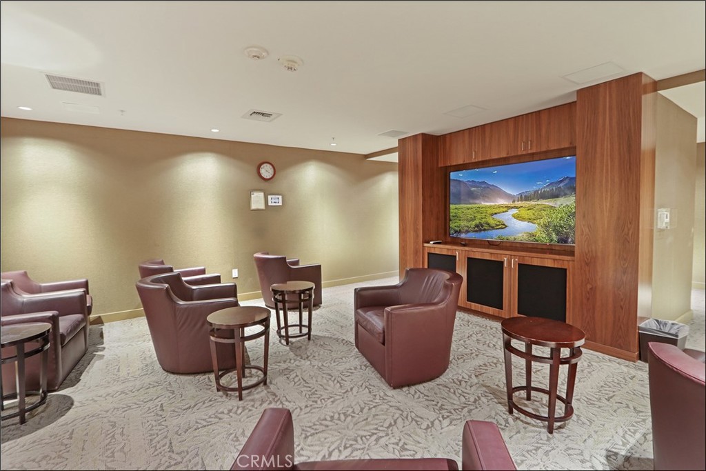 MLS #OC25218588 image #34