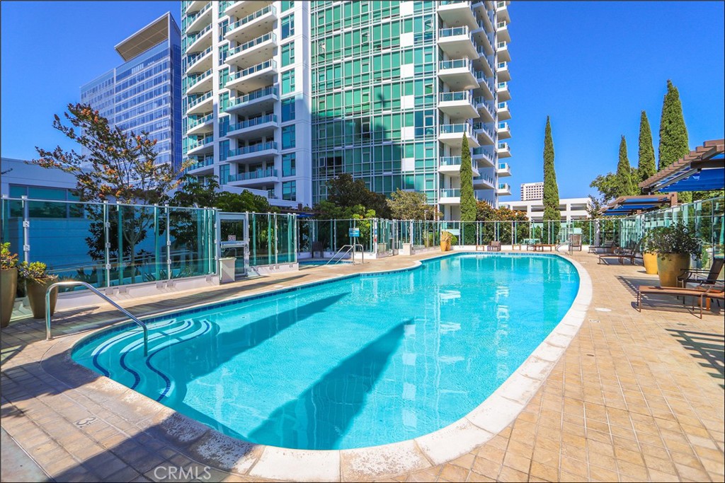 MLS #OC25218588 image #37