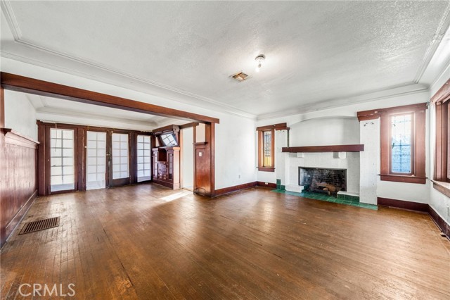 MLS #OC25218626 image #12