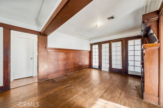 MLS #OC25218626 image #17