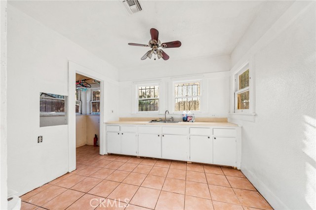 MLS #OC25218626 image #18