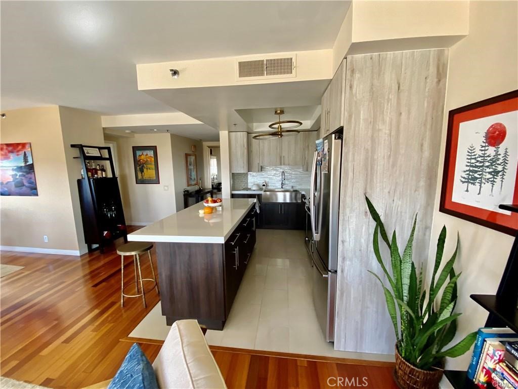 MLS #OC25218713 image #3