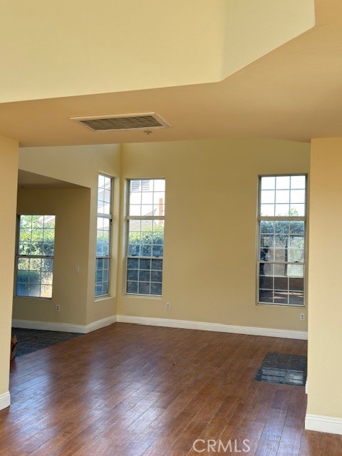 MLS #OC25218724 image #22