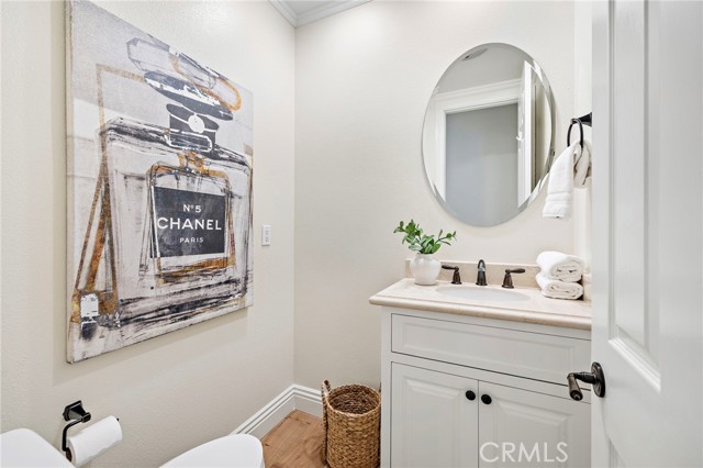 MLS #OC25218732 image #24