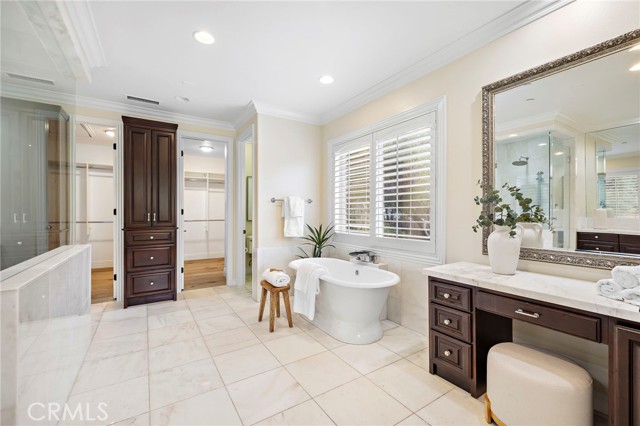 MLS #OC25218732 image #27