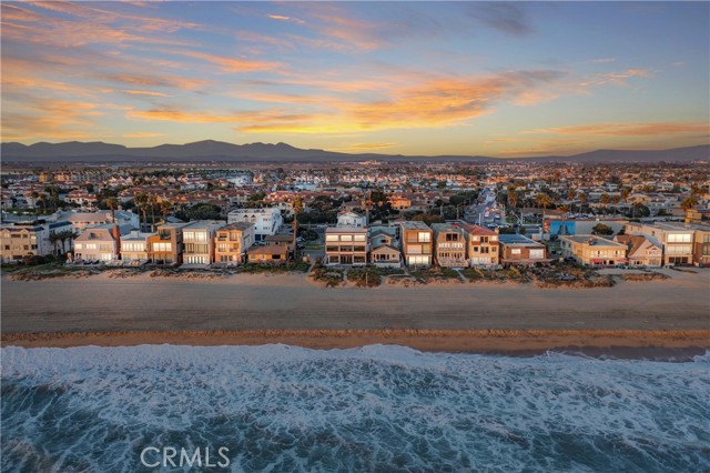 MLS #OC25218920 image #0