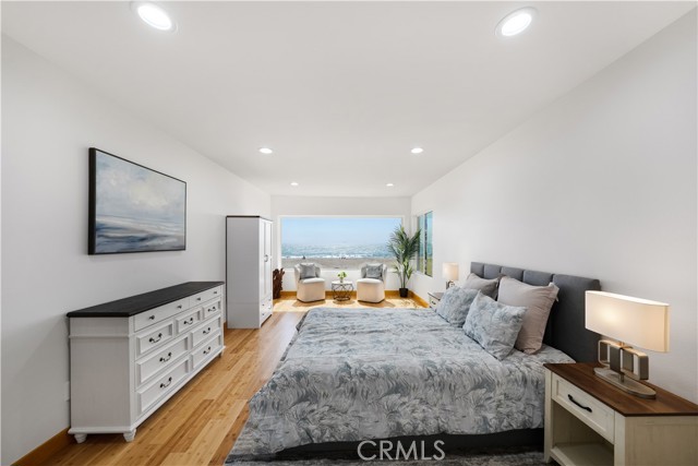 MLS #OC25218920 image #24