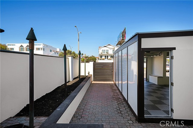 MLS #OC25218920 image #42