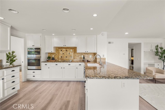 MLS #OC25218925 image #16