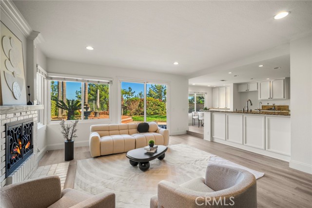 MLS #OC25218925 image #18