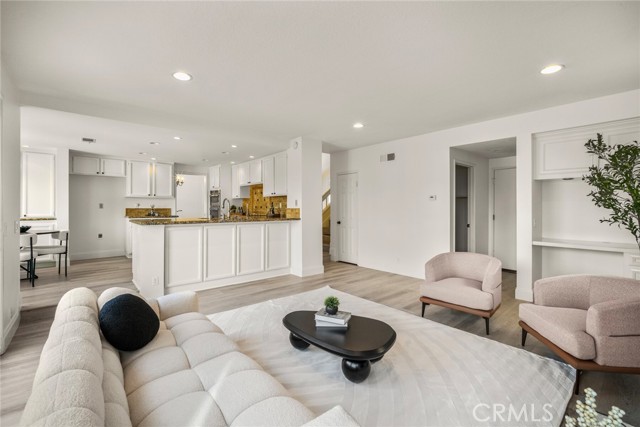 MLS #OC25218925 image #22