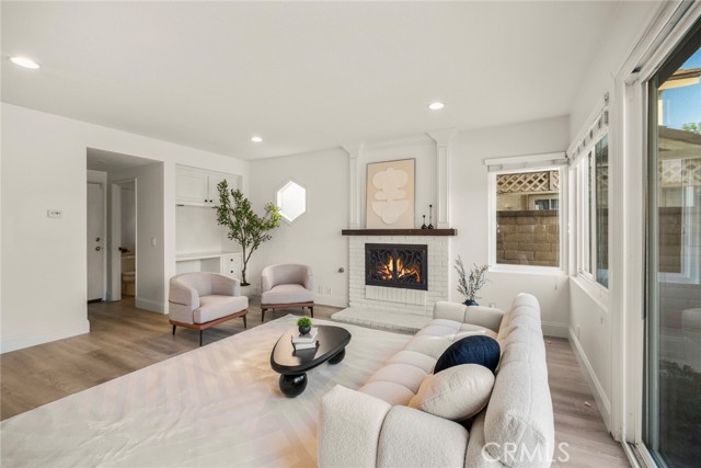 MLS #OC25218925 image #25