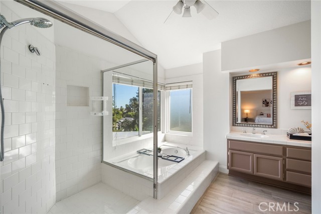 MLS #OC25218925 image #41