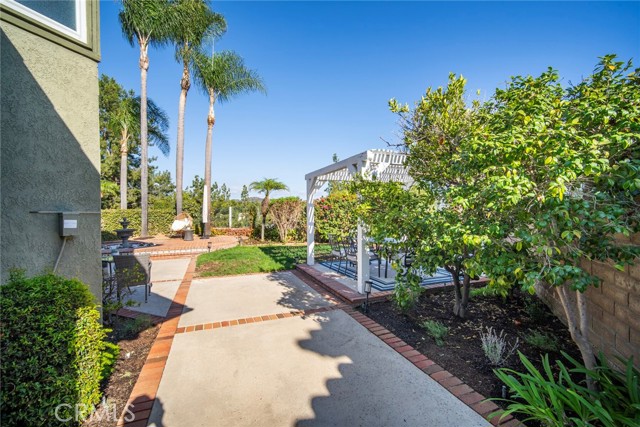 MLS #OC25218925 image #57