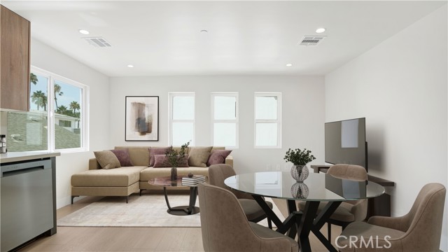 MLS #OC25215176 image #18