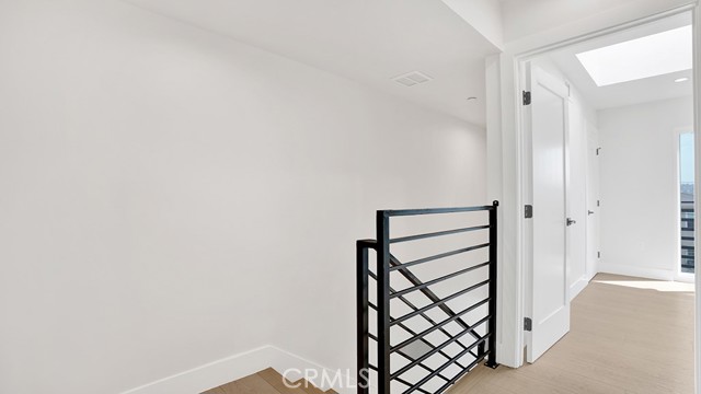 MLS #OC25215176 image #22