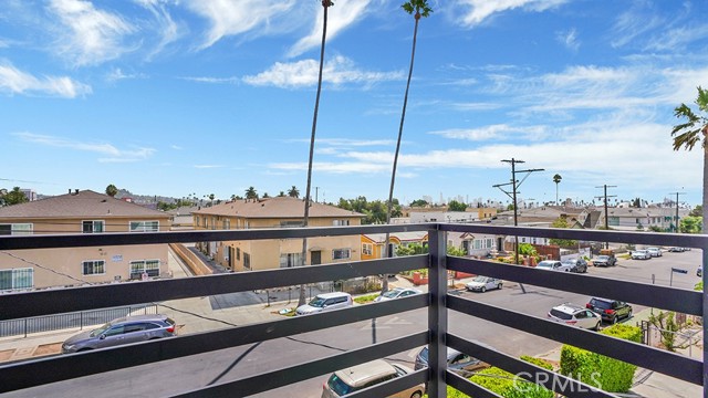 MLS #OC25215176 image #28