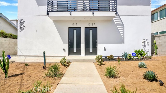 MLS #OC25215176 image #32