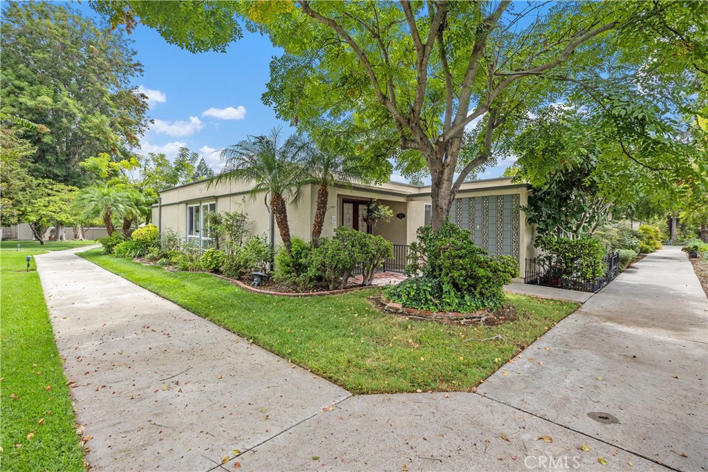 MLS #OC25219087 image #20