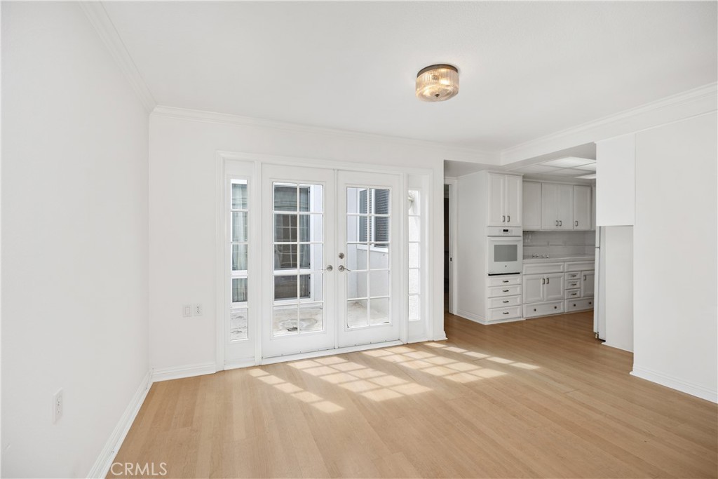 MLS #OC25219087 image #25