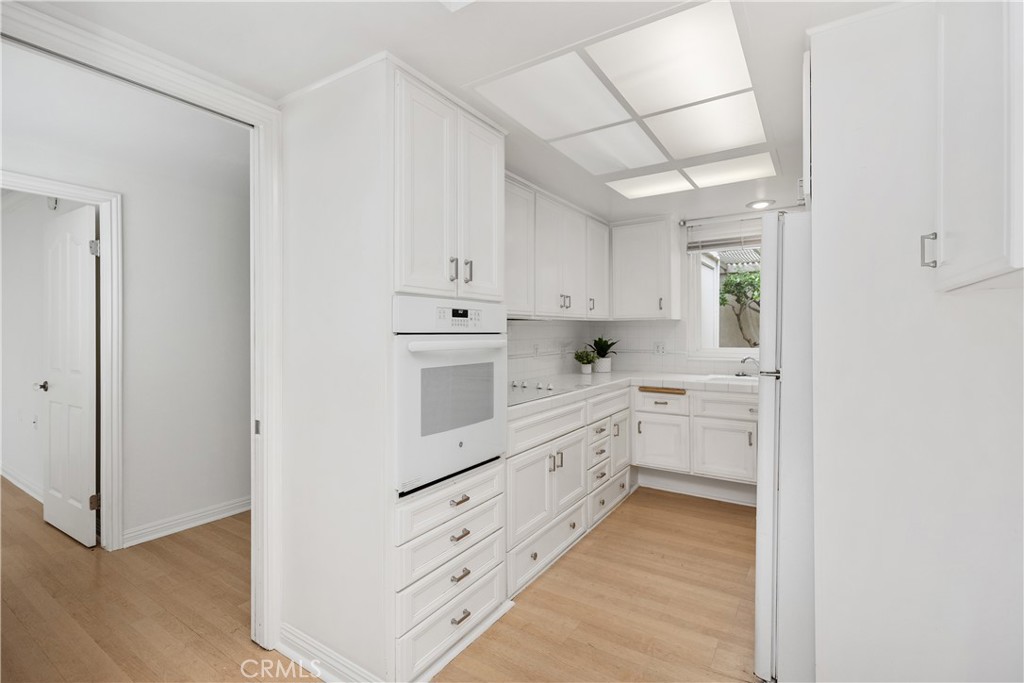 MLS #OC25219087 image #28