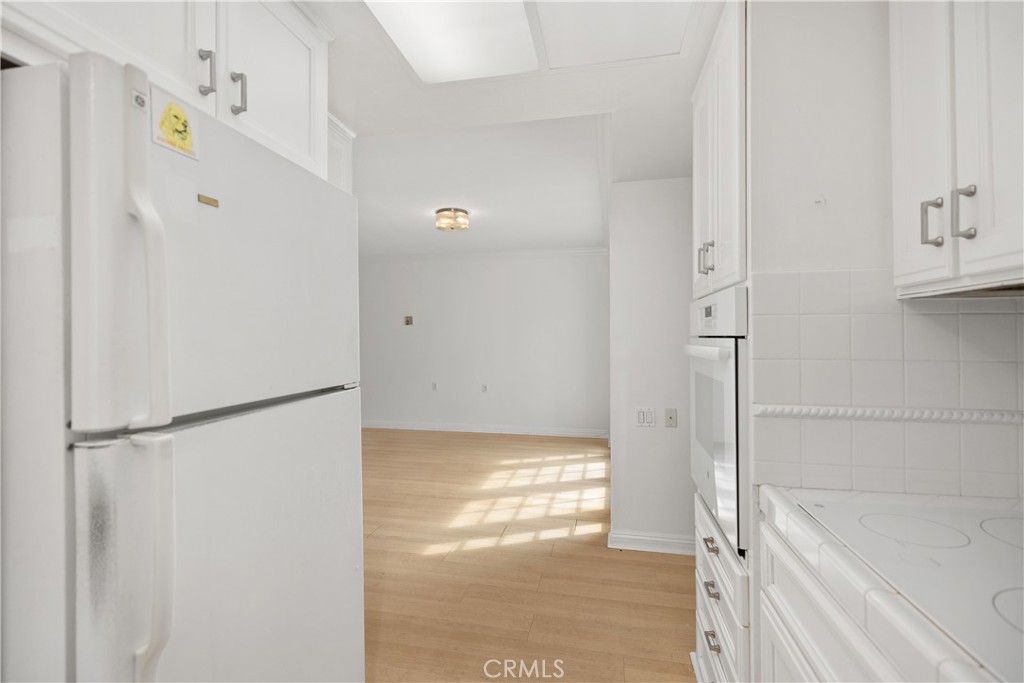 MLS #OC25219087 image #7