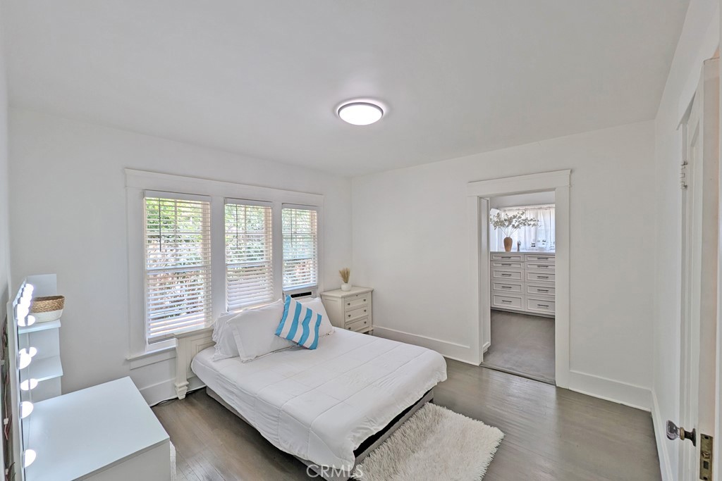 MLS #OC25219114 image #19