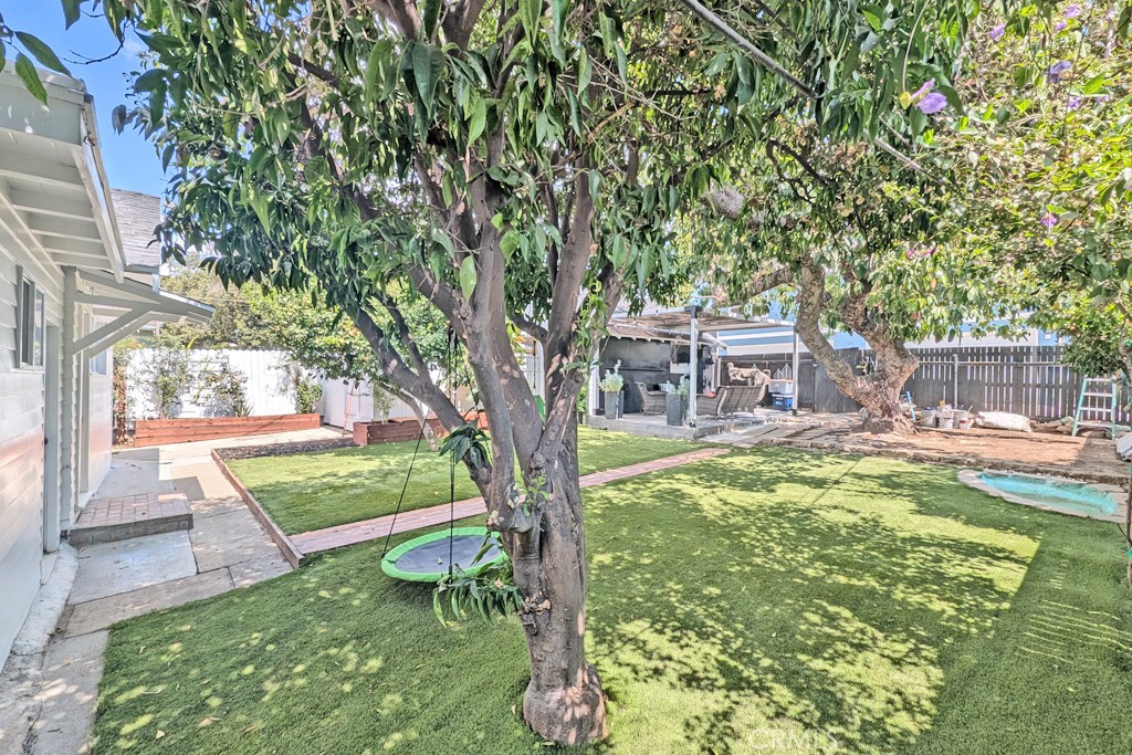 MLS #OC25219114 image #32