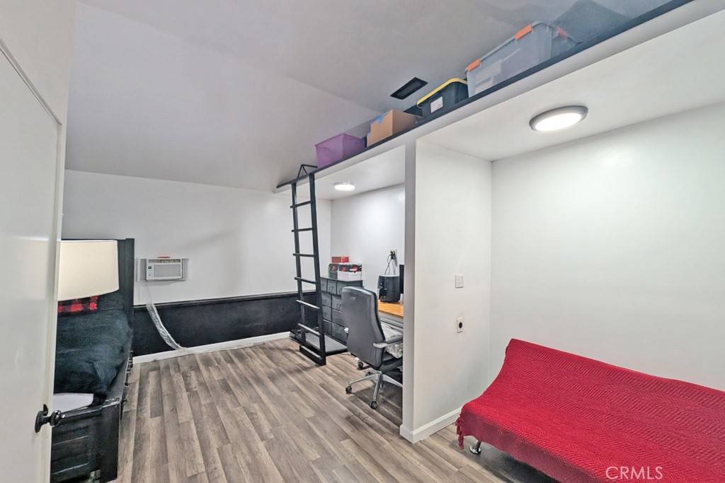 MLS #OC25219114 image #35