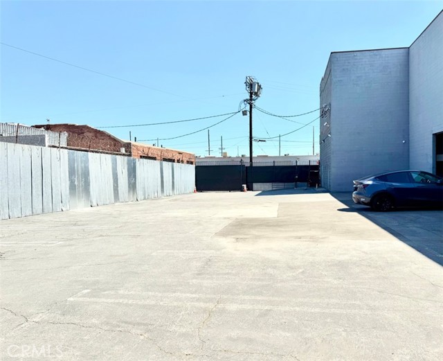 MLS #OC25219184 image #4