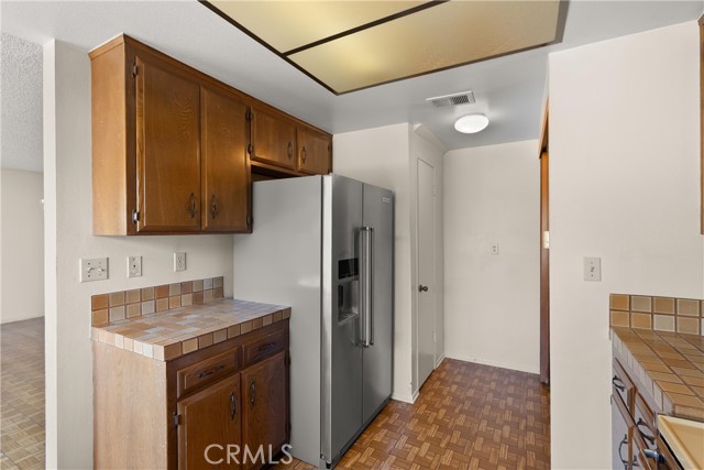 MLS #OC25219195 image #14