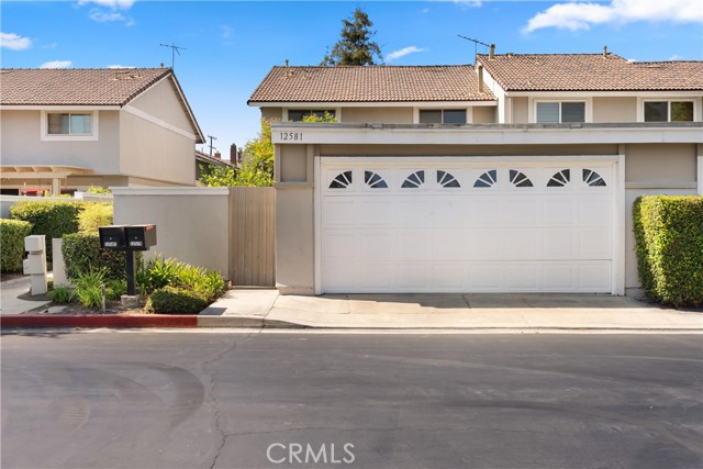 MLS #OC25219195 image #31