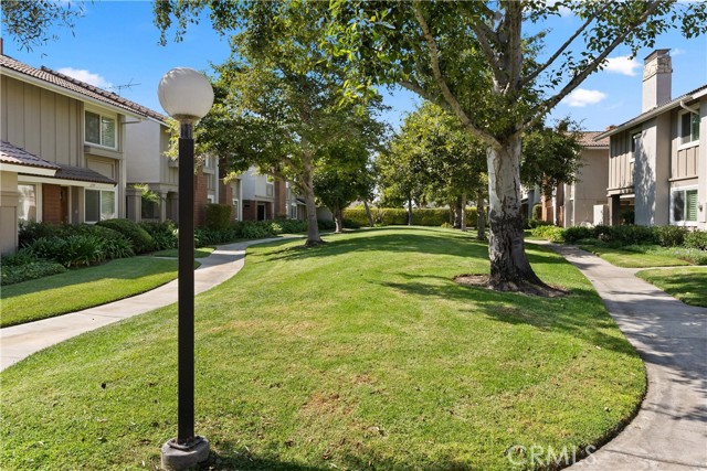 MLS #OC25219195 image #33